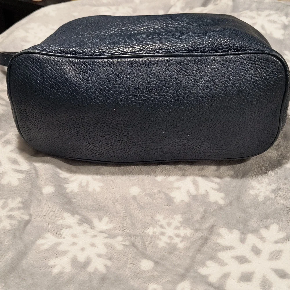 Michael Kors Pebbled Leather Bucket Bag, drawstring, magnetic closure, see pics